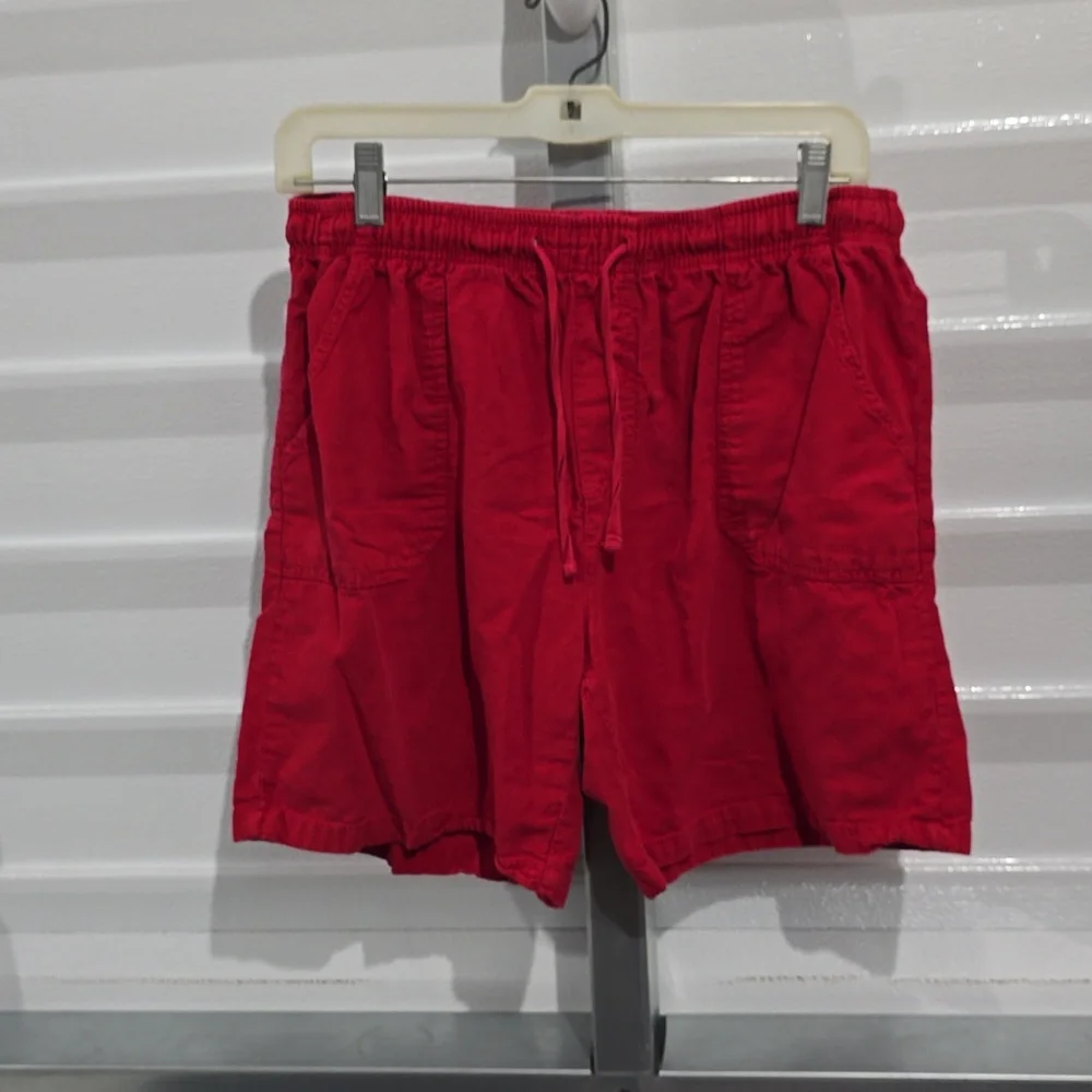 Basic Editions Red Shorts Size Small - Picture 1 of 9